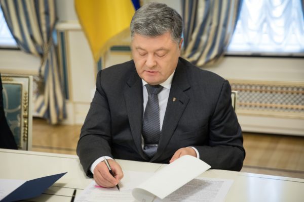 ПАКАНИЧ, НЕ НАСТУПАЙ НА УКРАЇНСЬКІ ГРАБЛІ!