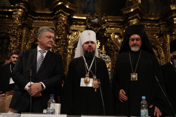 Митрополиту Епіфанію випала честь на початку січня отримати довгоочікуваний Томос від Вселенського Патріарха