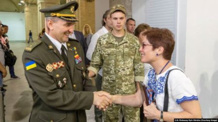 Самої лише нашої вдячності ветеранам за зроблене на службі недостатньо, – очільниця посольства США в Україні