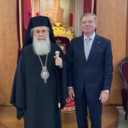 Єрусалимський патріарх і посол України обговорили ситуацію православ’я в Україні