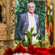 Велика втрата. У Києві попрощалися з письменником Володимиром Яворівським (ФОТО)