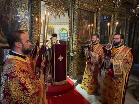 Послідовність Страстей Господніх біля ліхтаря
