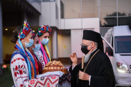 Вселенський Патріарх Варфоломій з делегацією прибув до України