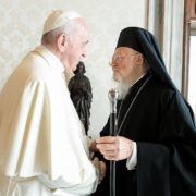 Архімандрит Вселенського Патріархату пояснив, чому Москва відклала “великий розкол”