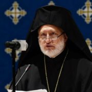 Ієрарх Вселенського Патріархату: Ми не можемо викинути братів-росіян із наших молитов