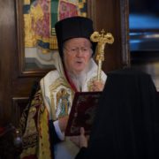 Вселенський патріарх: човен Церкви сильно похитнувся, але він ніколи не потоне