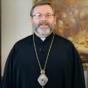 На Київщині Митрополит Епіфаній звершив заупокійну літію за усіх полеглих оборонців та закатованих мирних жителів