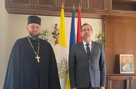 Бог створив нас вільними, тому навіть Сам не нав’язується людині – В. Мельничук