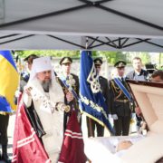 Молімось за наших…