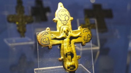 Як Москва посягала на українське православ’я