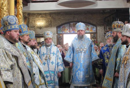 Божественна літургія в кафедральному соборі Різдва Христового у Тернополі