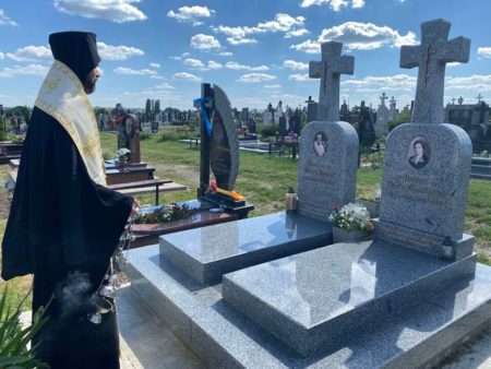 Екзарх Вселенського Патріарха відвідав Волинську єпархії ПЦУ та могили своїх наставників