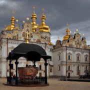 В уряді повідомили, що не розриватимуть з УПЦ мп оренду на лаври