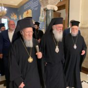 Зустріч патріархаха Варфоломія та архієпископа Єроніма проходить у хорошій атмосфері