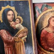 Десять старовинних ікон намагалися вивезти з України за кордон