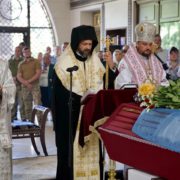 Екзарх Вселенського патріарха взяв участь у чині похорону воїна-єромонаха Пімена