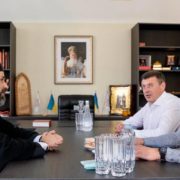 У зв’язку з висловлюваннями Папи Франциска до МЗС України був запрошений Апостольський Нунцій в Україні