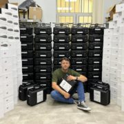 Папа Римський зустрівся з митрополитом Московського патріархату
