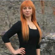 Власта Негря фанатично кохає свою країну. Вона свято вірує в те, чим займається – Олег Володарський