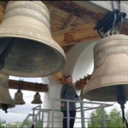 За допомогою звуку церковних дзвонів у територіальних громадах визначатимуть вид повітряної тривоги