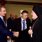 Єпископ Команський Михаїл: «З погляду канонічного права колишній МП залишається невіддільною частиною РПЦ»