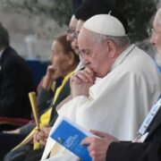 Папа Римський закликав світ не допустити ядерної війни через війну Росії проти України