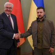 МОЛИТВА ВОЇНА ПЕРЕД БОЄМ