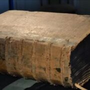 Андріївська церква: читання Євангелія від Апостола Матвея