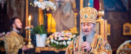 Митрополит Онуфрій закликав молитись за людей, у тому числі «які сьогодні вбивають наших людей» — заклик до прощення?￼