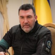 <strong>«Наш Бог є любов’ю, Він любить нас незалежно від того, заслужили ми це чи ні», — Глава УГКЦ до молоді у 307-й день війни</strong>