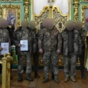 <strong>Митрополит Чернігівський Амвросій відзначив нагородами військовослужбовців Збройних Сил України</strong>