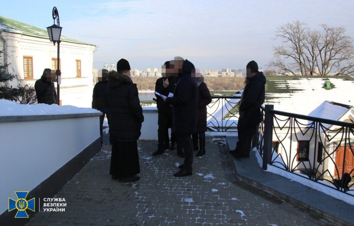 СБУ повідомила про підозру священнику з Лаври, на богослужінні якого прославляли «русскій мір»