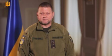 У темні часи добре видно світлих людей – Залужний привітав з прийдешнім Різдвом всіх, хто святкує 25 грудня