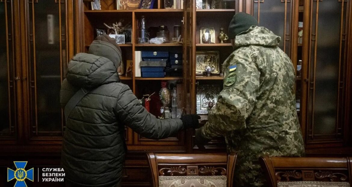 В УПЦ (МП) обурені обшуками СБУ і «готові стати на захист»
