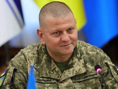 Залужний привітав з Різдвом і Новим Роком усіх «братів по зброї»