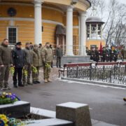 Залужний у День пам'яті героїв Крут: ми не зупинимося, доки не виженемо віковичного ворога