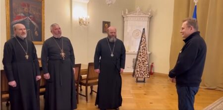 Волинська єпархія ПЦУ — колядує, весь світ радує