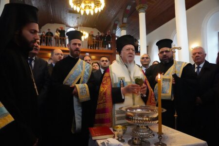 Вселенський Патріарх: Давайте всі разом боротися, щоб зберегти дорогоцінний спадок життя та передати його новому поколінню