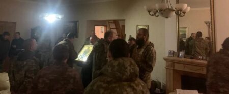 <strong>Завершився останній етап Всеукраїнської хресної ходи з мощами святих воїнів за мир в Україні</strong>