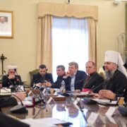 Папа: залучати більше жінок у справу шукання світу