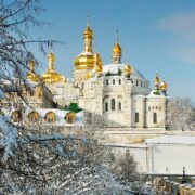 Кабмін вніс столичні лаврські споруди до Держреєстру нерухомих пам'яток України