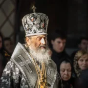 Президент Володимир Зеленський зустрівся з капеланами, які підтримують військових на передовій: важливість їхньої місії та питання розвитку служби капеланства у Збройних Силах.