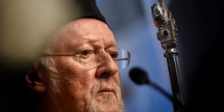 Вселенський патріарх відреагував на землетруси: «Я прошу грецький народ про молитву»