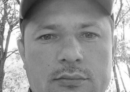 Трагічна втрата: водій екстреної меддопомоги загинув у наслідок нічної атаки
