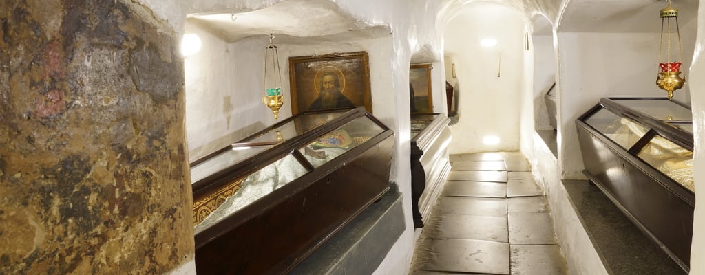 Києво-Печерська Лавра відкрила Дальні та Ближні печери для паломників