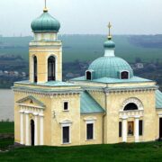 Звернення УПЦ (МП) до Вселенського патріархату щодо особливого статусу своїх парафій: що це означає і яким буде вплив на розкол в українському православ'ї