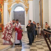Ми повинні вчитися причащатись як християни – екзарх Вселенського патріарха