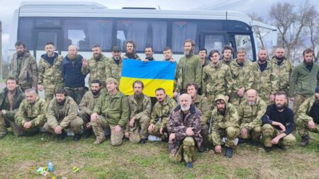 Звільнення полонених в рамках великоднього обміну: крок до миру на сході України