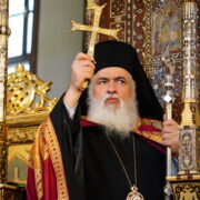 Архієпископ Севастійський закликав Всесвітню раду церков зробити все, щоб зупинити репресії проти УПЦ.