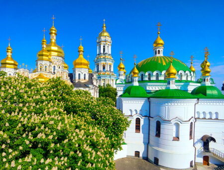 Слідчі Печерського управління поліції оглянуть будівлі Києво-Печерської лаври